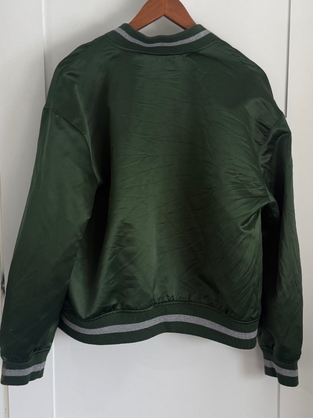 Bomber jacket - Picture 3 of 3